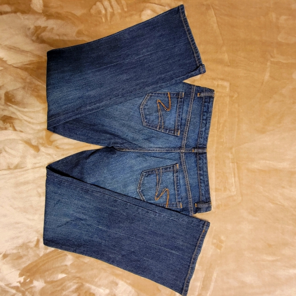 Tint jeans size 10 flare/boot cut